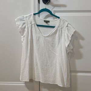 Universal Thread White Textured Blouse